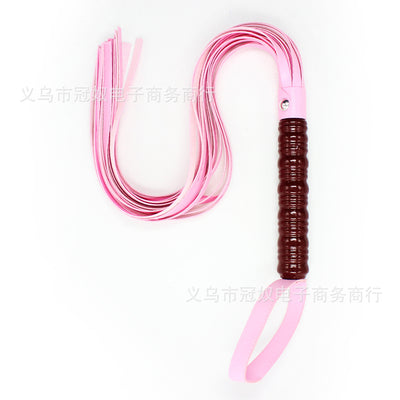 Factory Wholesale Adult Sex Toys Couple Stimulation Toy Master and Servant Role Playing Passion Wooden Handle Leather Whip