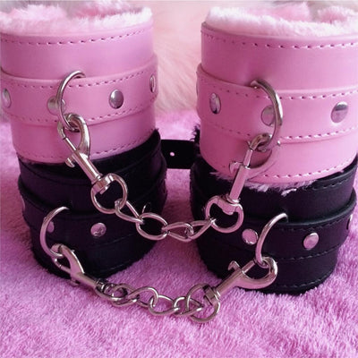 Exotic Bdsm Bondage Toys Sex Game PU Fur Handcuffs Ankle Cuffs Sexy Fun Butt Plug Sexo Anal Plug Lingeri Porn Sex Toys for Woman